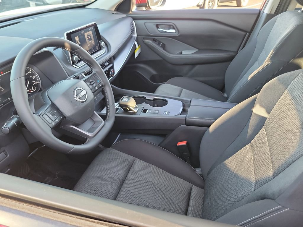 New 2026 Nissan Rogue SV image 9