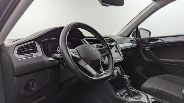 Used 2024 Volkswagen Tiguan S image 22