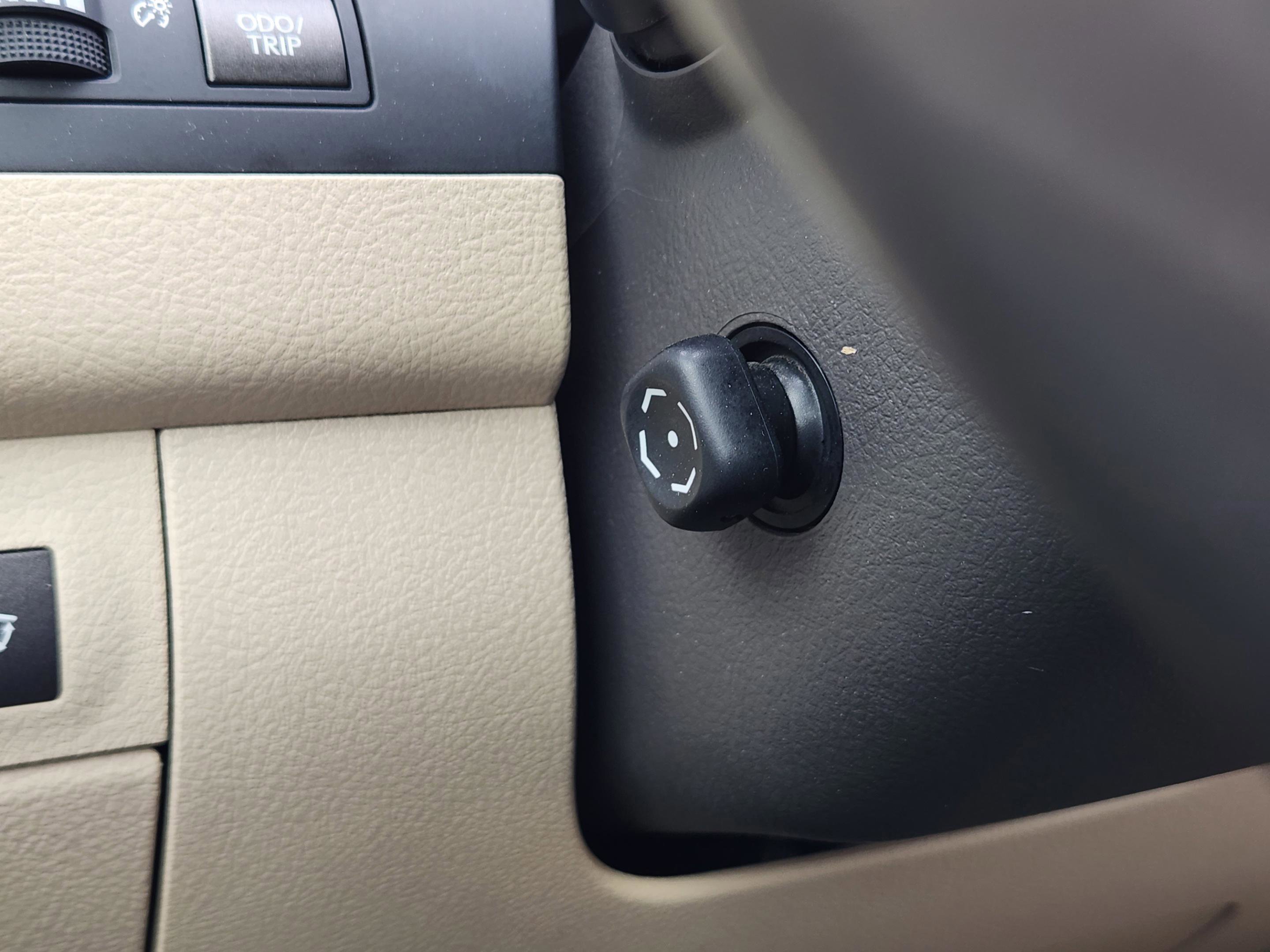 Used 2014 Lexus LX 570 4WD image 21