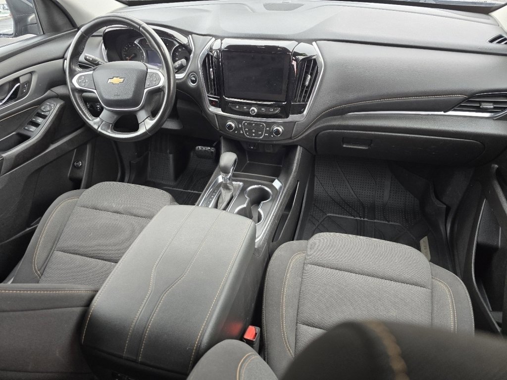 Used 2021 Chevrolet Traverse LT w/ LPO, Floor Liner Package image 20