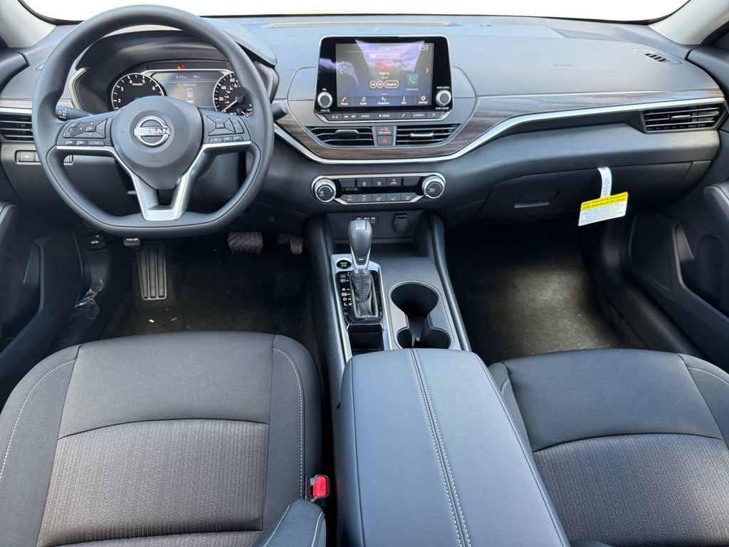 New 2026 Nissan Altima 2.5 SV FWD image 10