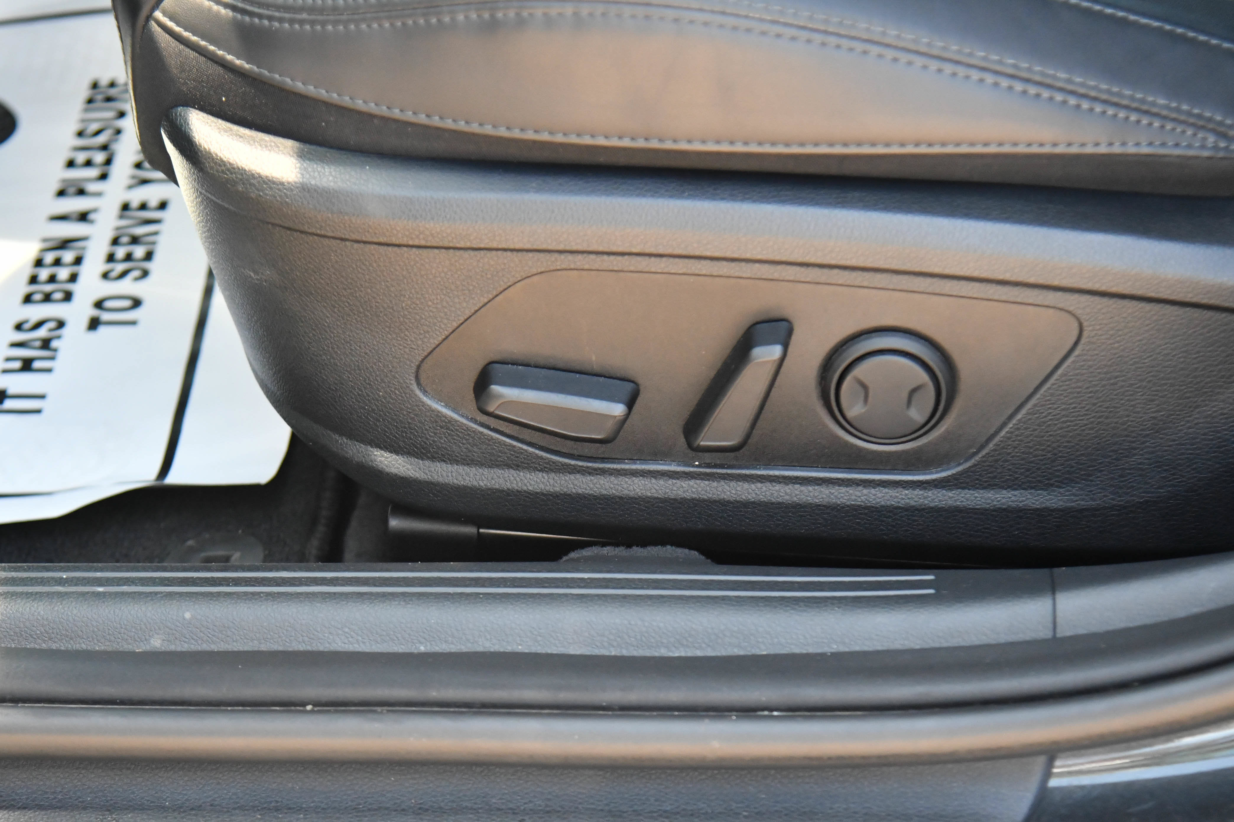 Used 2025 Kia K5 EX FWD image 17