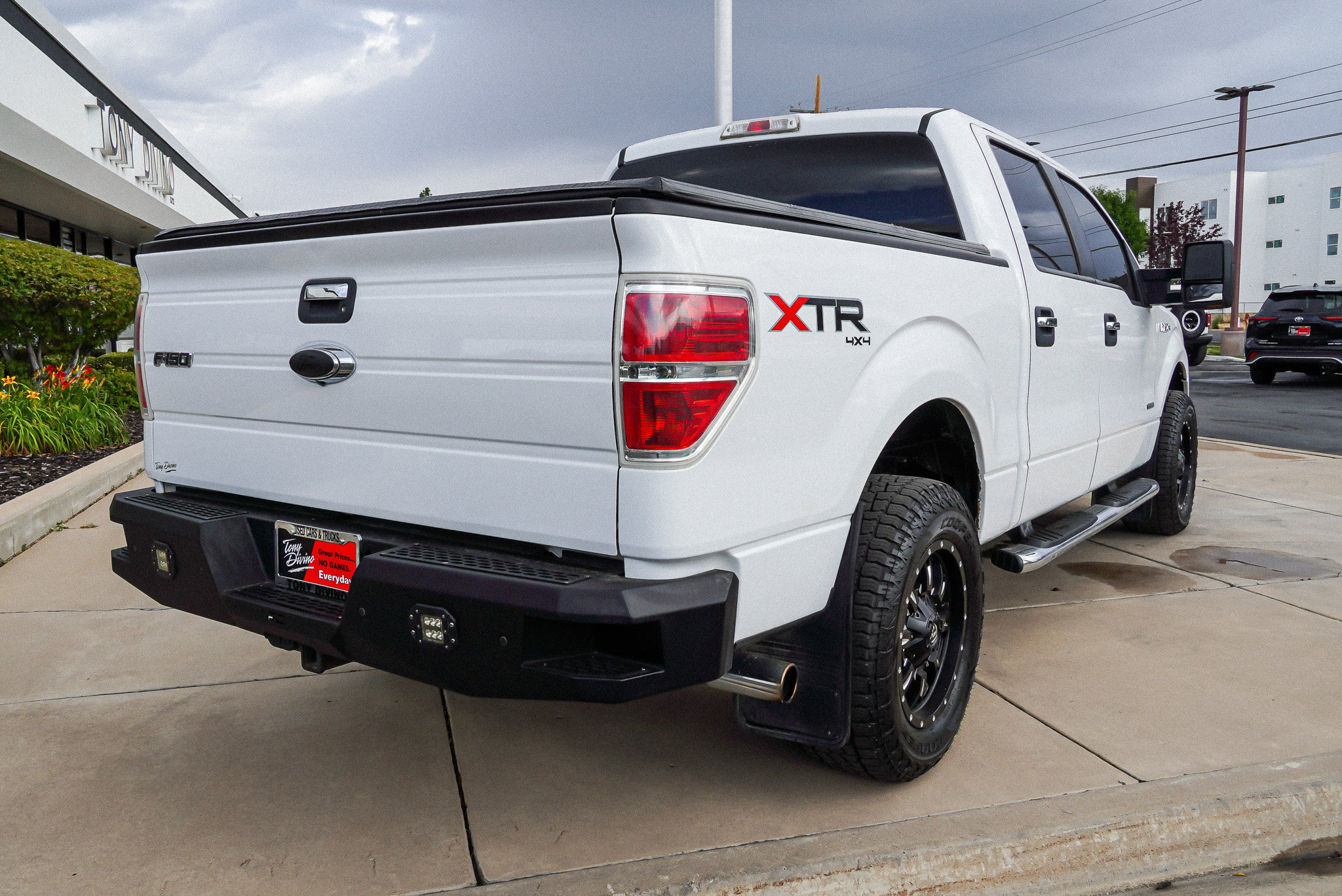Used 2013 Ford F150 XLT w/ Luxury Equipment Group AWD/4WD image 9