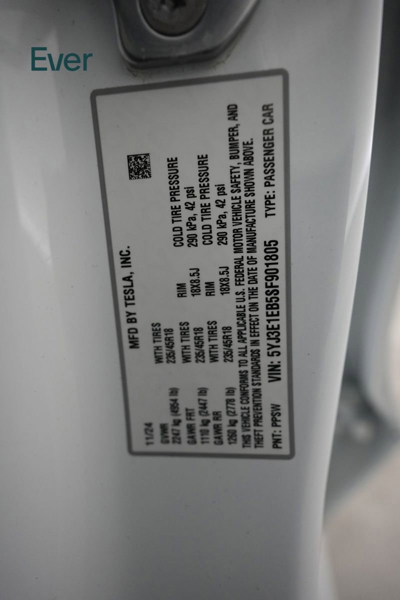 Used 2025 Tesla Model 3 Long Range AWD/4WD image 28