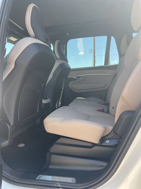 New 2026 Volvo XC90 B6 Core w/ Protection Package AWD/4WD image 23