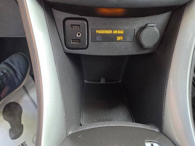 Used 2018 Chevrolet Trax LS FWD image 27