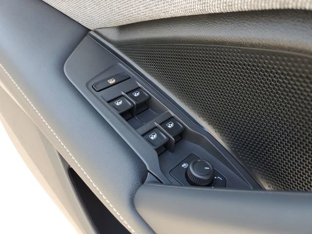 Certified 2025 Volkswagen Tiguan S image 30