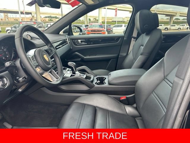 Used 2022 Porsche Cayenne Platinum Edition AWD/4WD image 36
