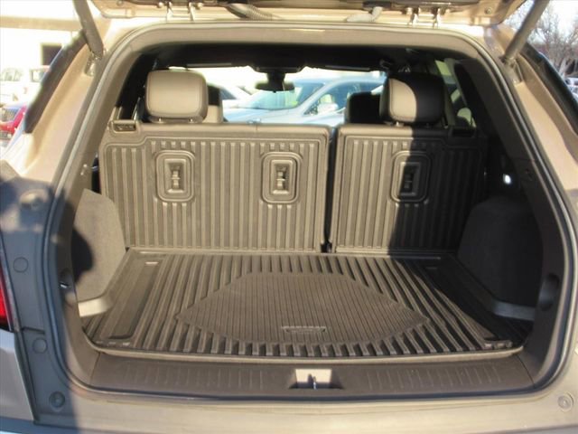 Used 2022 Cadillac XT5 Luxury image 28