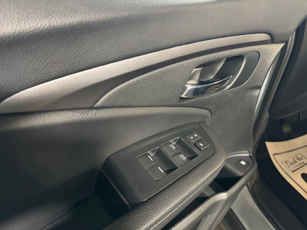 Used 2023 Honda Ridgeline Sport image 14