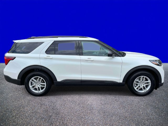 New 2026 Ford Explorer Active w/ Active Comfort Package RWD image 2