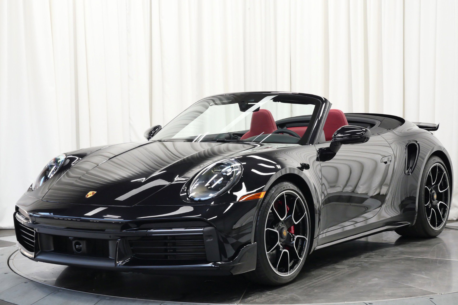Used 2024 Porsche 911 Turbo image 5