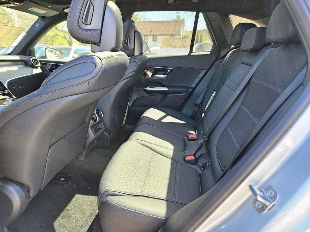 New 2026 Mercedes-Benz GLC 300 4MATIC image 14