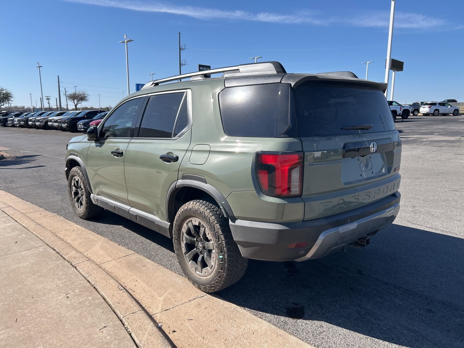 Used 2026 Honda Passport TrailSport Elite image 7