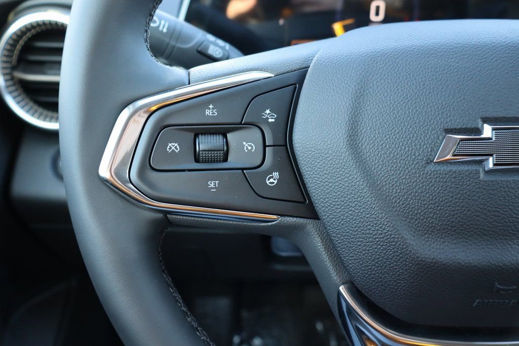 New 2026 Chevrolet Trax ACTIV w/ Sunroof Package image 8