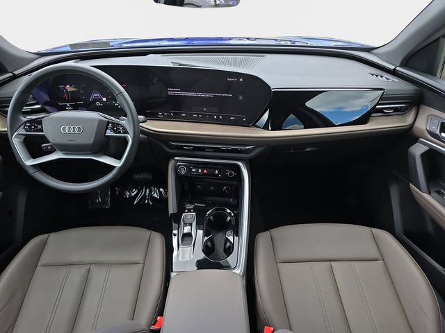 Used 2025 Audi Q5 Premium w/ Convenience Package AWD/4WD image 10