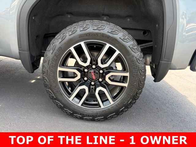 Used 2022 GMC Sierra 1500 AT4 w/ AT4 Premium Package AWD/4WD image 10