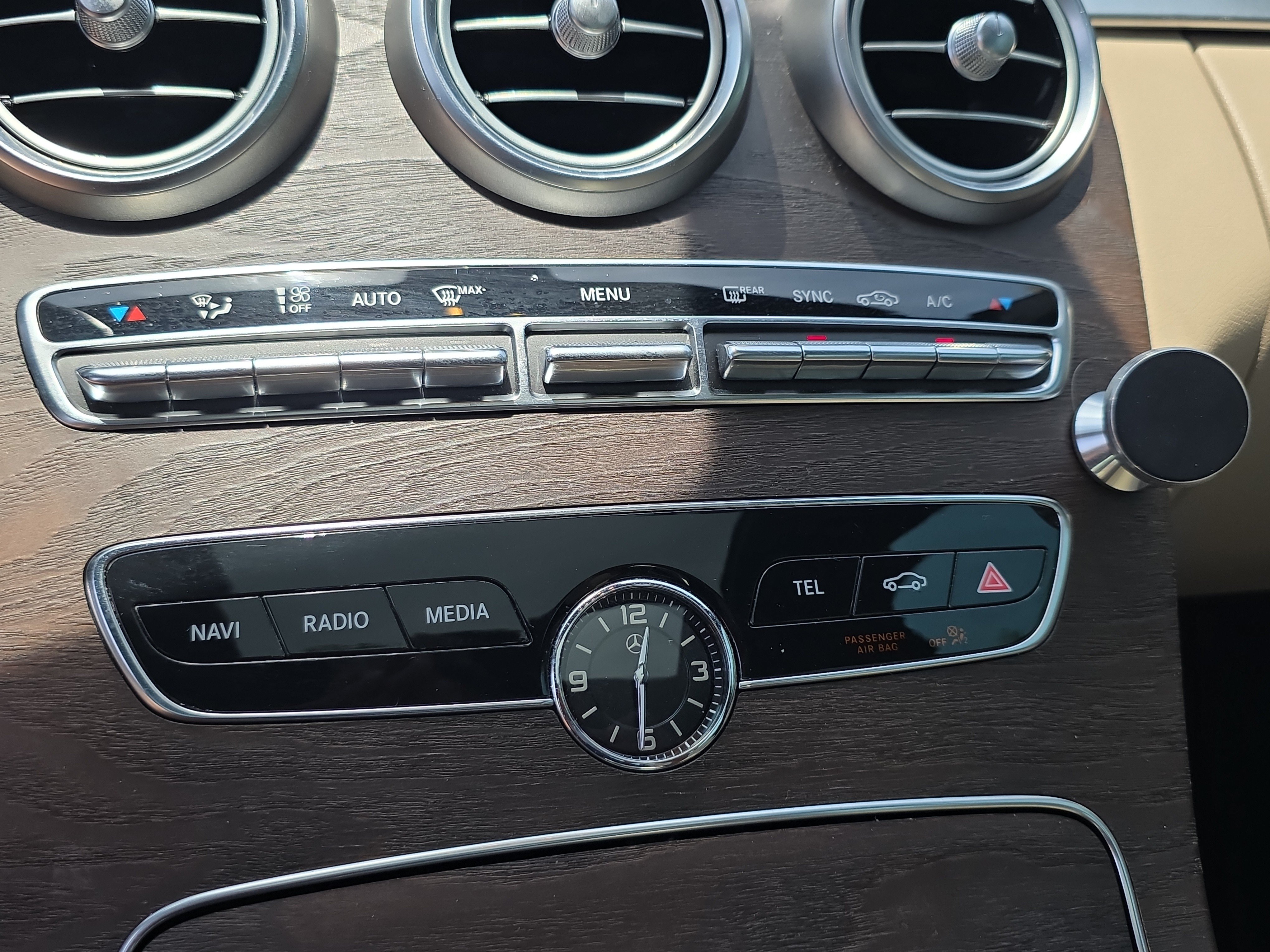 Used 2020 Mercedes-Benz C 300 Sedan image 29