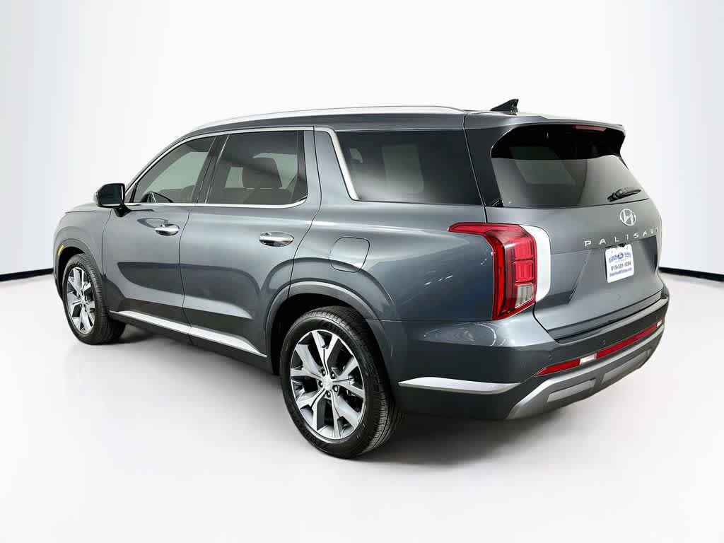Used 2023 Hyundai Palisade SEL w/ Cargo Package FWD image 4