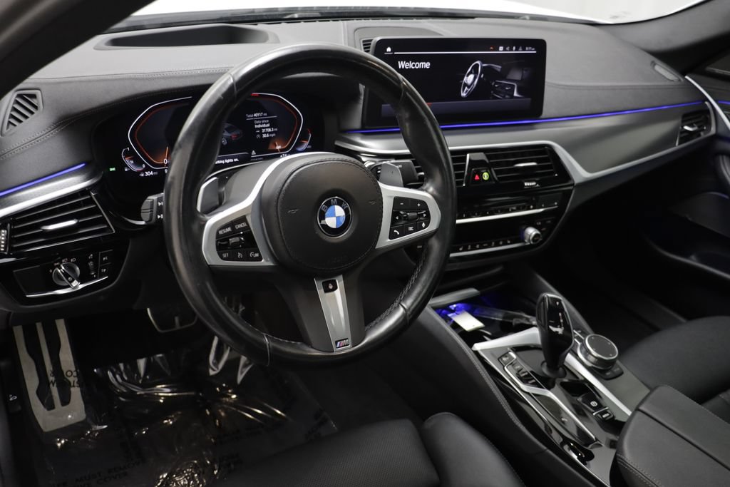 Used 2023 BMW 540i xDrive w/ M Sport Package AWD/4WD image 6