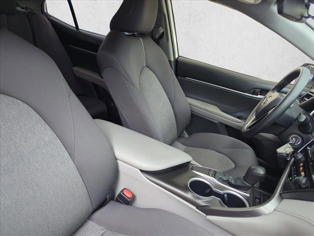 Used 2023 Toyota Camry LE image 20