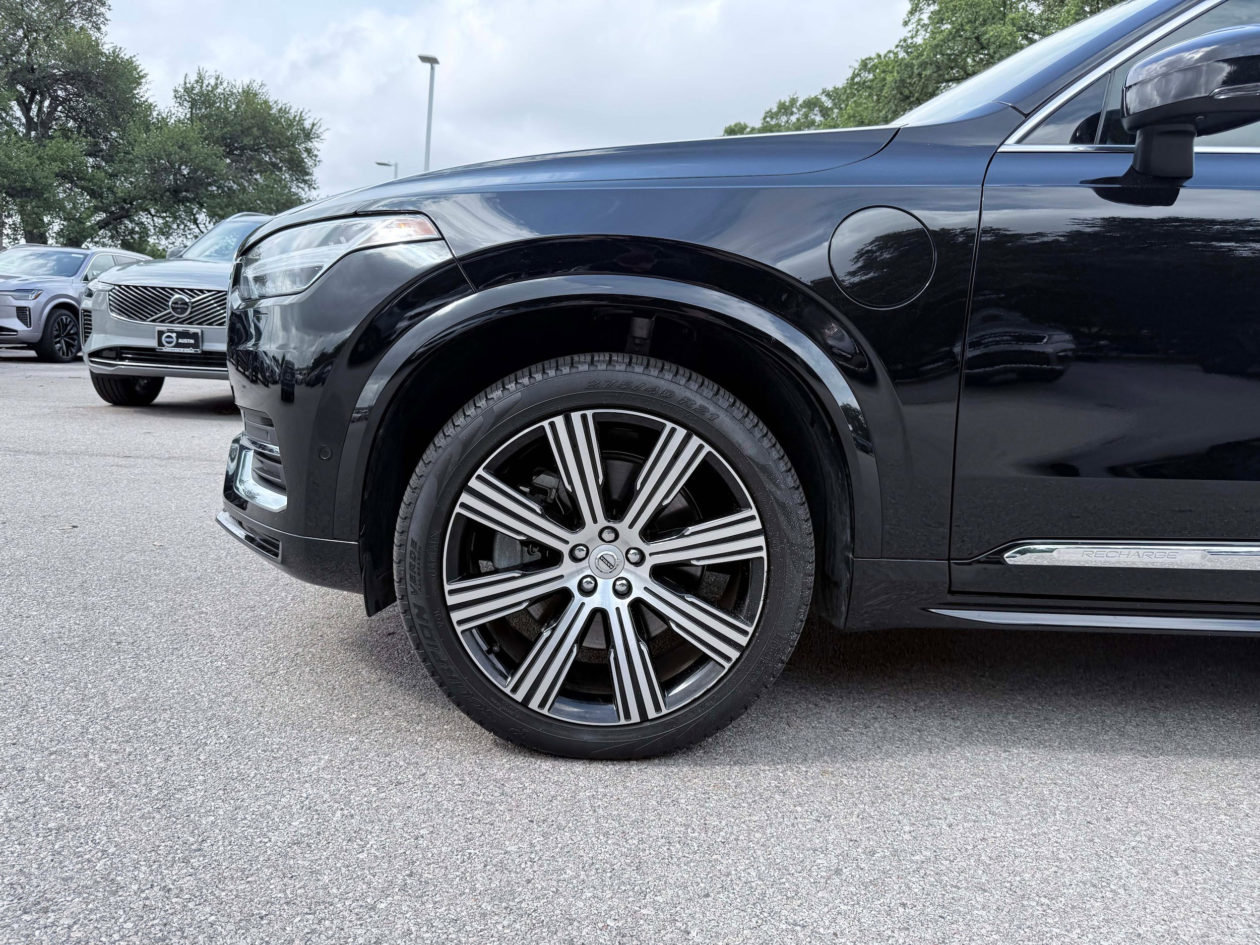 Certified 2024 Volvo XC90 T8 Plus w/ Protection Package AWD/4WD image 9