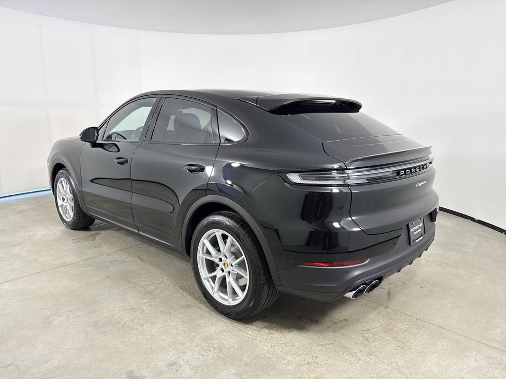 New 2026 Porsche Cayenne Coupe AWD/4WD image 3