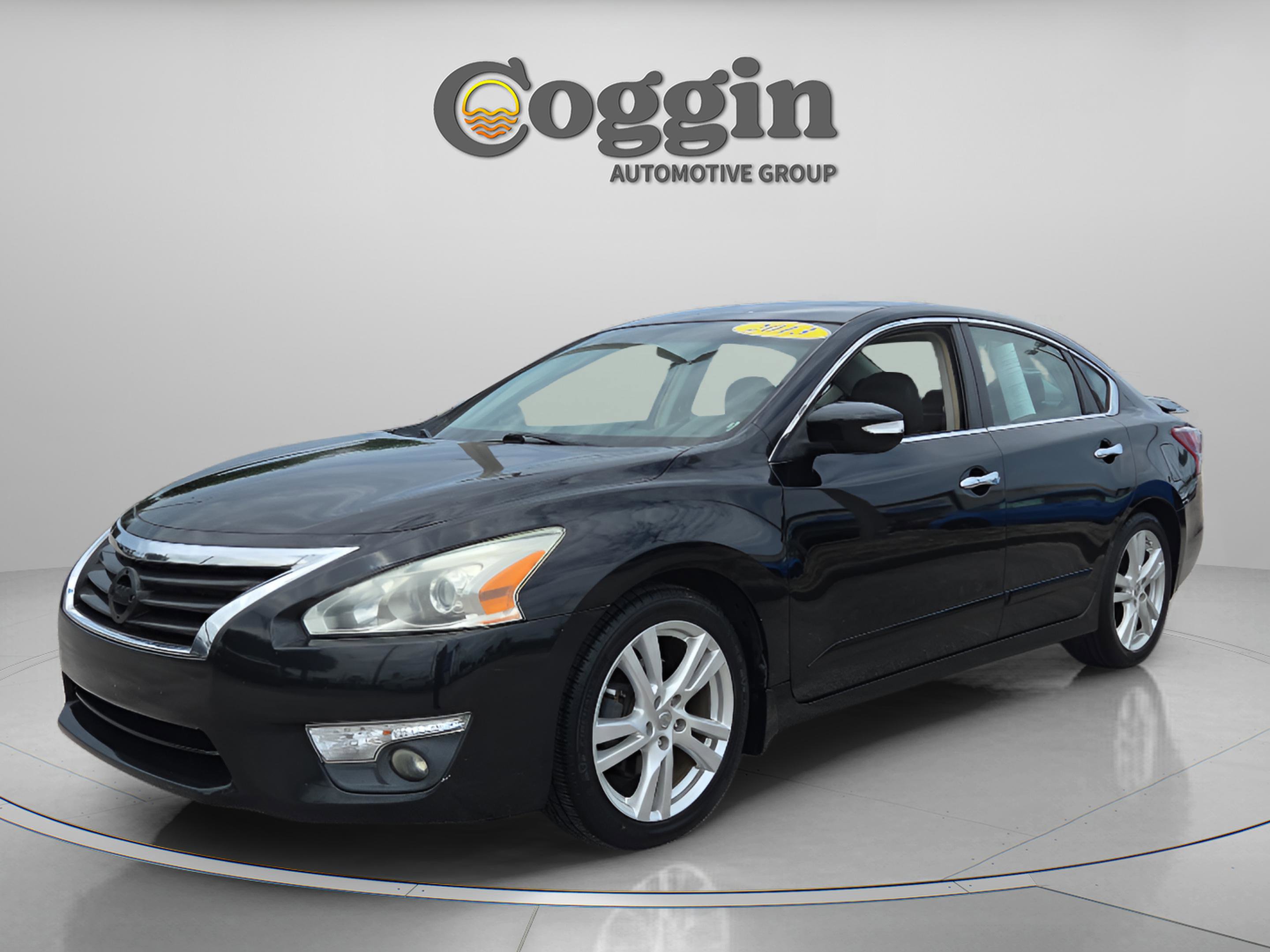 Used 2013 Nissan Altima 3.5 SL w/ Technology Pkg