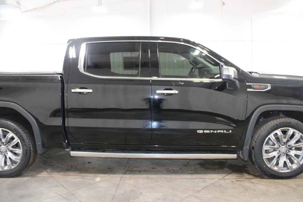 Used 2024 GMC Sierra 1500 Denali image 11