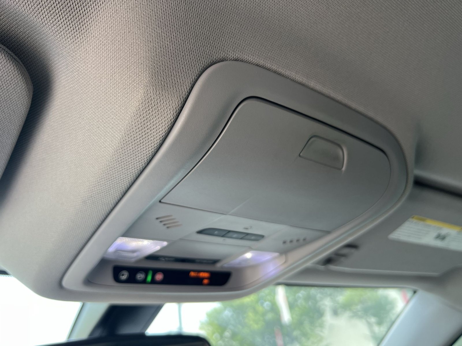 Used 2019 GMC Acadia SLT w/ Black Edition FWD image 37