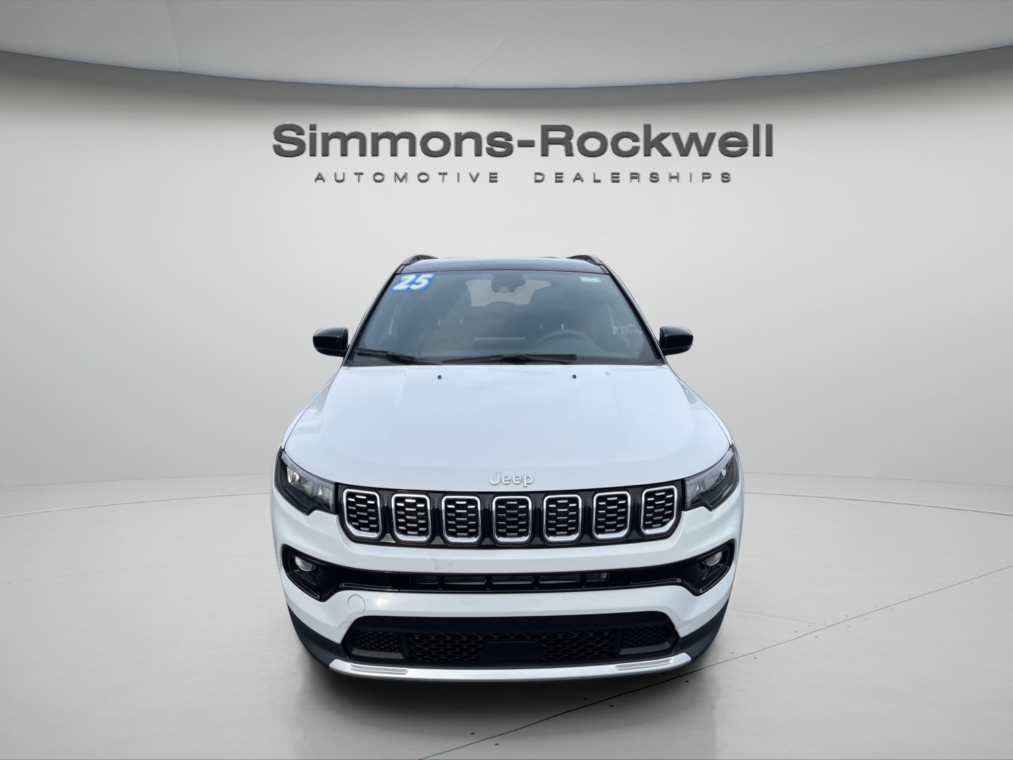 Used 2025 Jeep Compass Limited AWD/4WD image 8