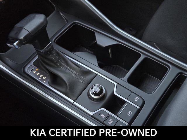 Certified 2025 Kia Sorento LX image 25