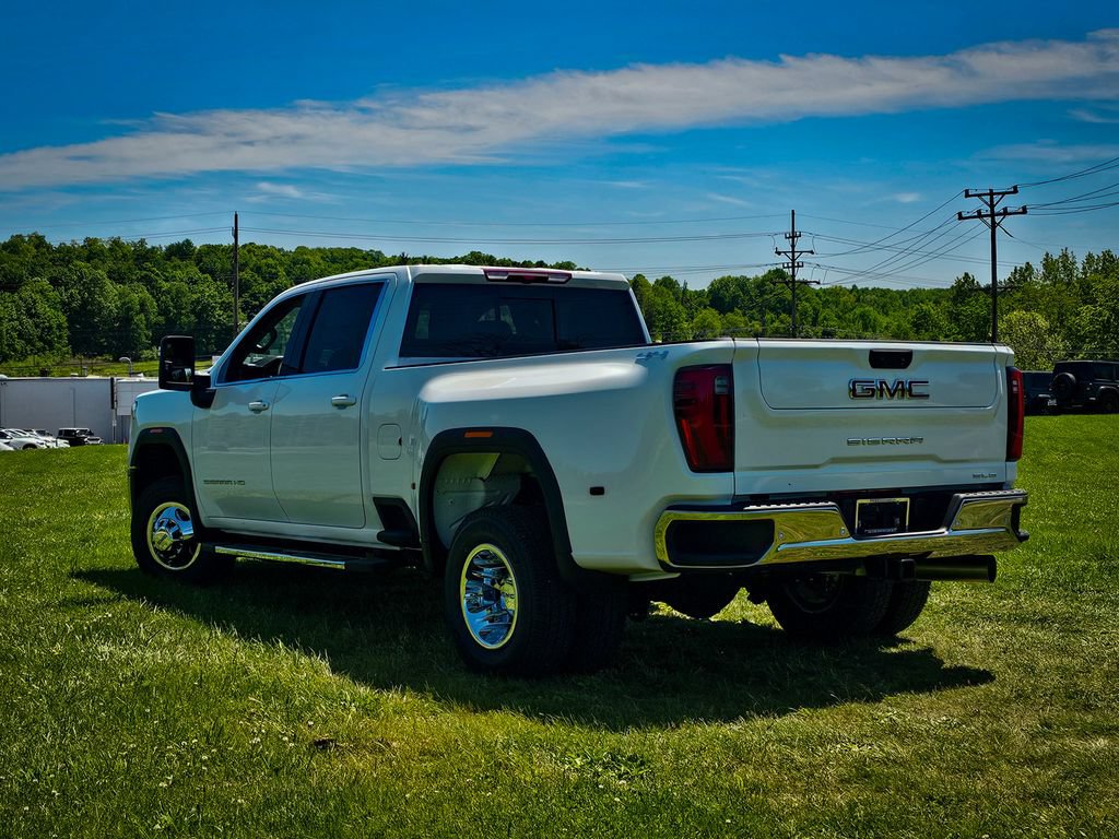 New 2026 GMC Sierra 3500 SLE w/ SLE Value Package AWD/4WD image 8