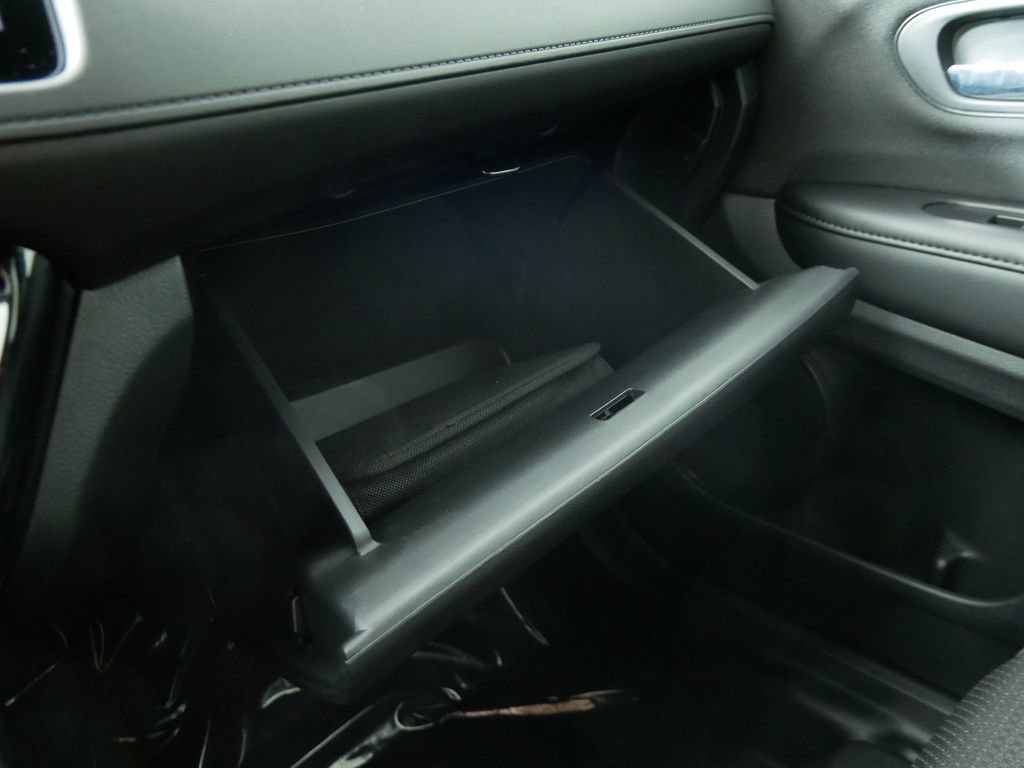 Used 2022 Honda HR-V Sport image 32