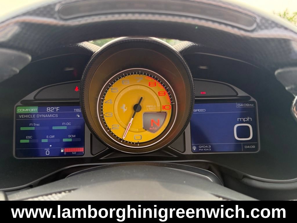 Used 2019 Ferrari Portofino RWD image 35