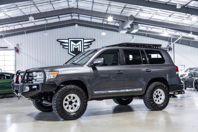 Used 2019 Toyota Land Cruiser AWD/4WD image 1