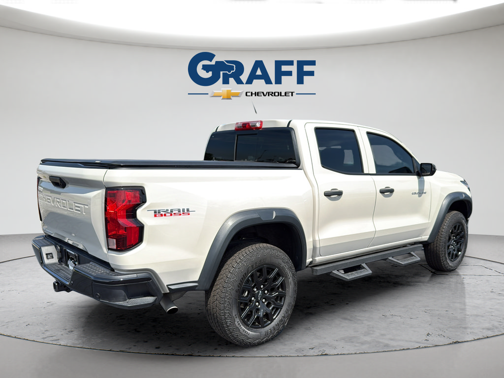 Used 2026 Chevrolet Colorado Trail Boss AWD/4WD image 8