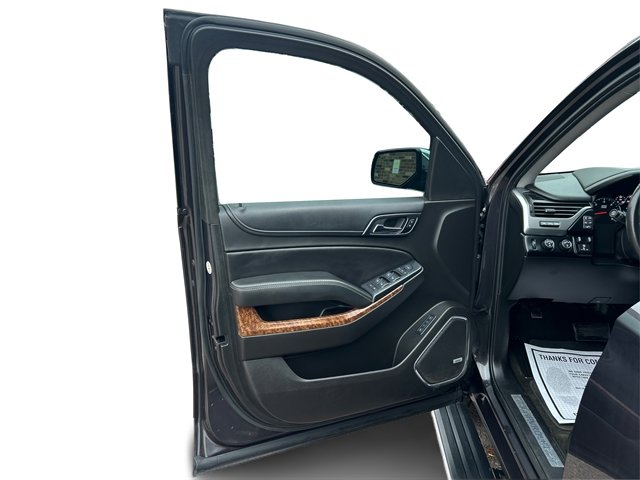 Used 2017 Chevrolet Suburban Premier image 26