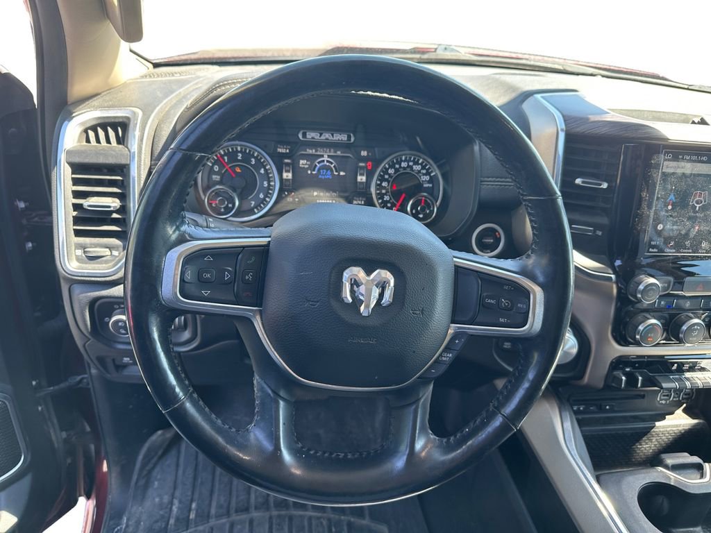 Used 2019 RAM 1500 Laramie AWD/4WD image 14