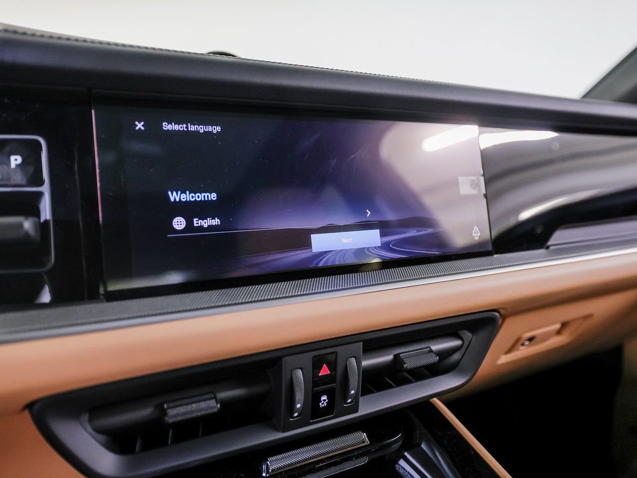 New 2026 Porsche Cayenne Coupe AWD/4WD image 18