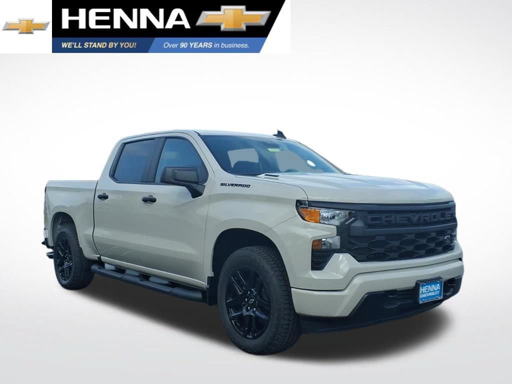 New 2026 Chevrolet Silverado 1500 Custom w/ Turbomax Blackout Package