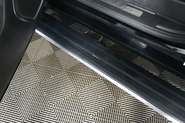 Used 2019 GMC Yukon Denali w/ Denali Ultimate Package image 24