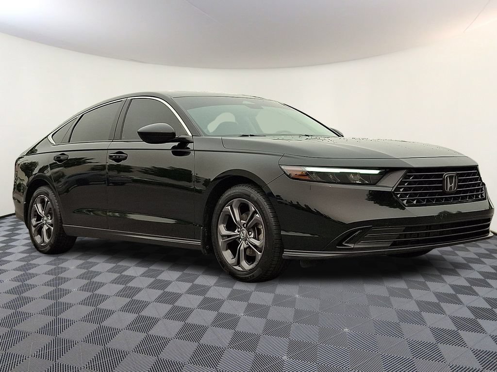 Used 2023 Honda Accord EX image 1