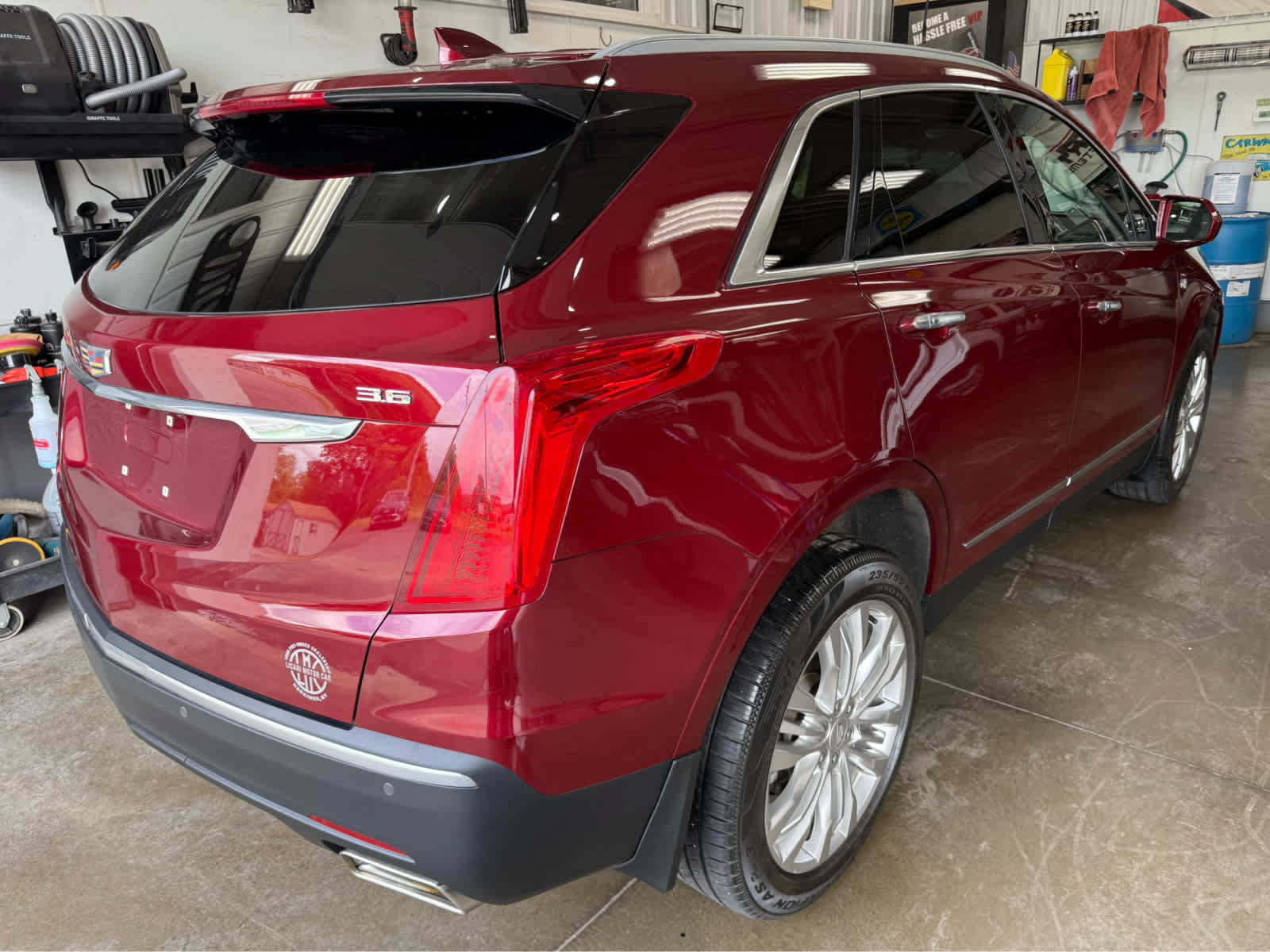 Used 2018 Cadillac XT5 Premium Luxury AWD/4WD image 6