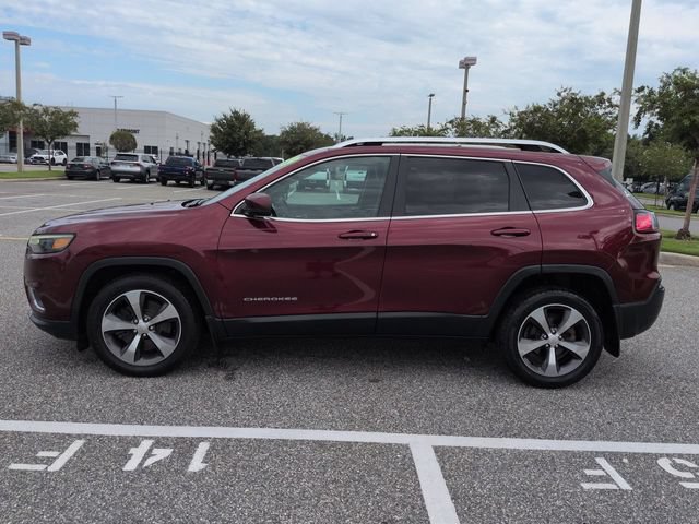 Used 2019 Jeep Cherokee Limited w/ Technology Group FWD image 7