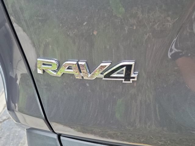 Used 2024 Toyota RAV4 LE FWD image 5