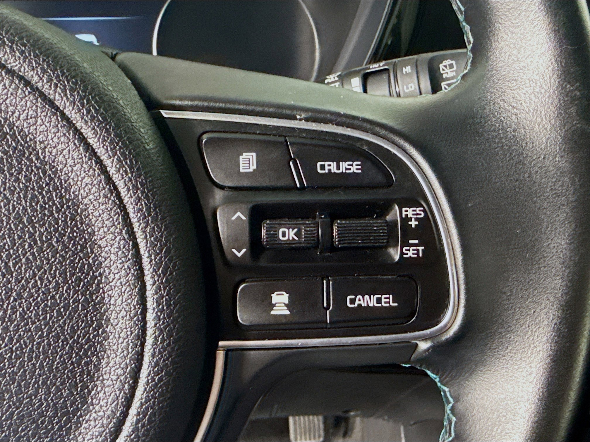 Used 2020 Kia Niro EX Premium image 15