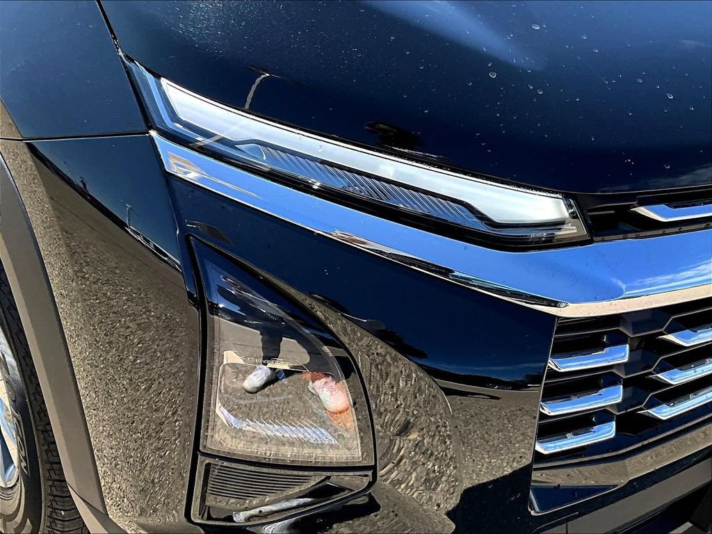 Used 2026 Chevrolet Equinox LT AWD/4WD image 31