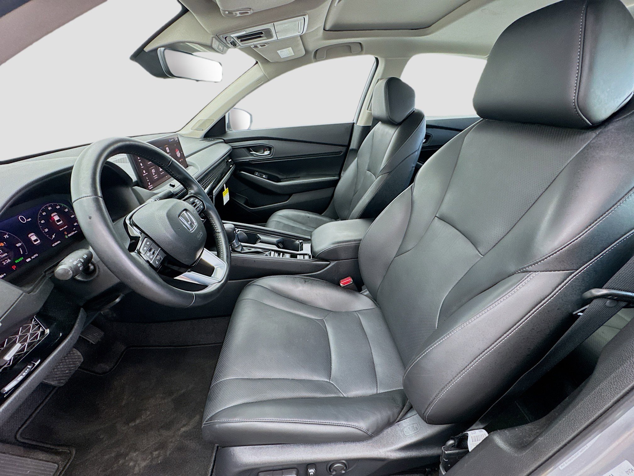 Used 2024 Honda Accord Touring image 13
