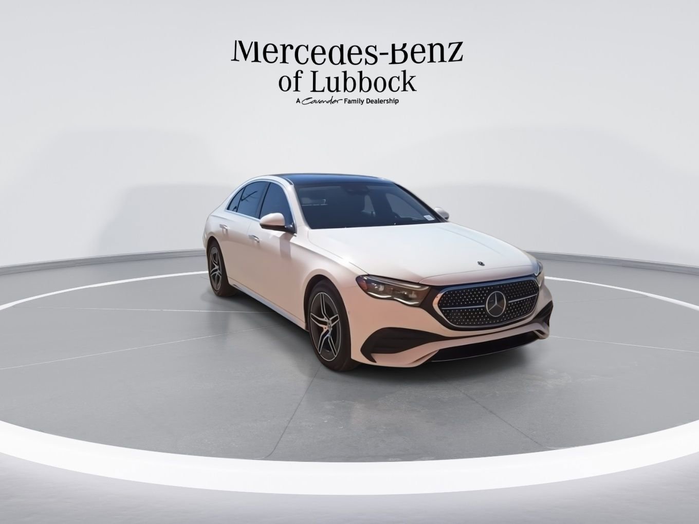 New 2025 Mercedes-Benz E 350 4MATIC Sedan image 2